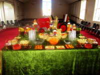 Friendship Circle decorates for a 'Sukkafest'